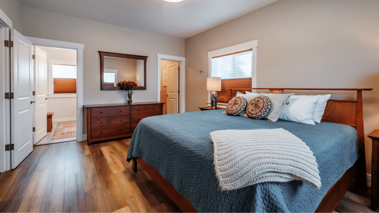 Fernwood Circle Property Management features Woodcastle Forever Furniture in our guest house bedrooms. Pictured here: The Reflections Collection bed